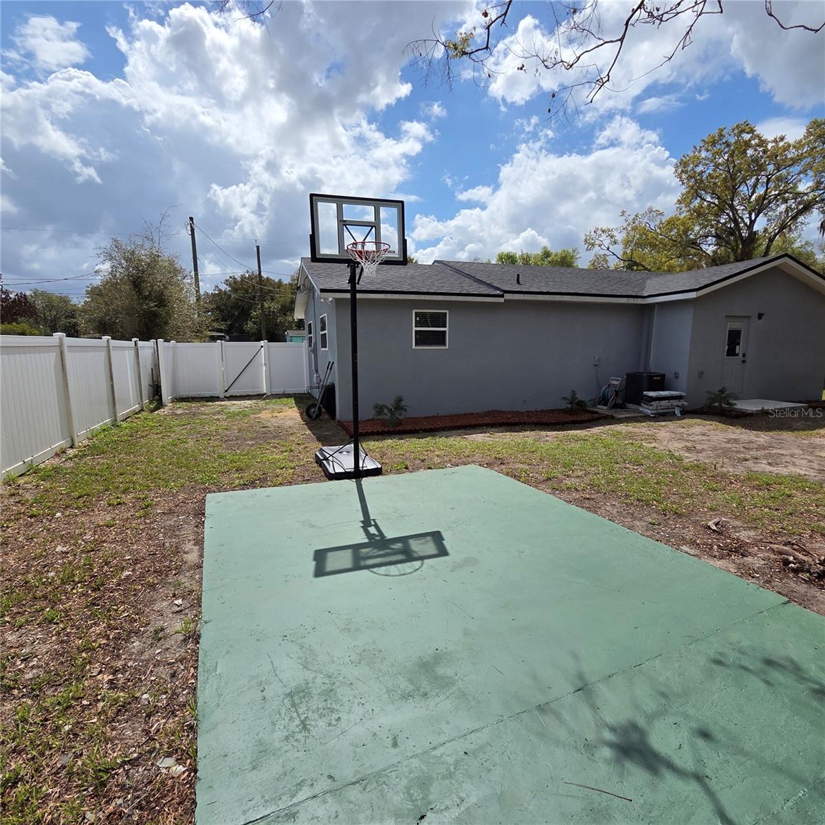 ORANGE COURT SUB - Residential