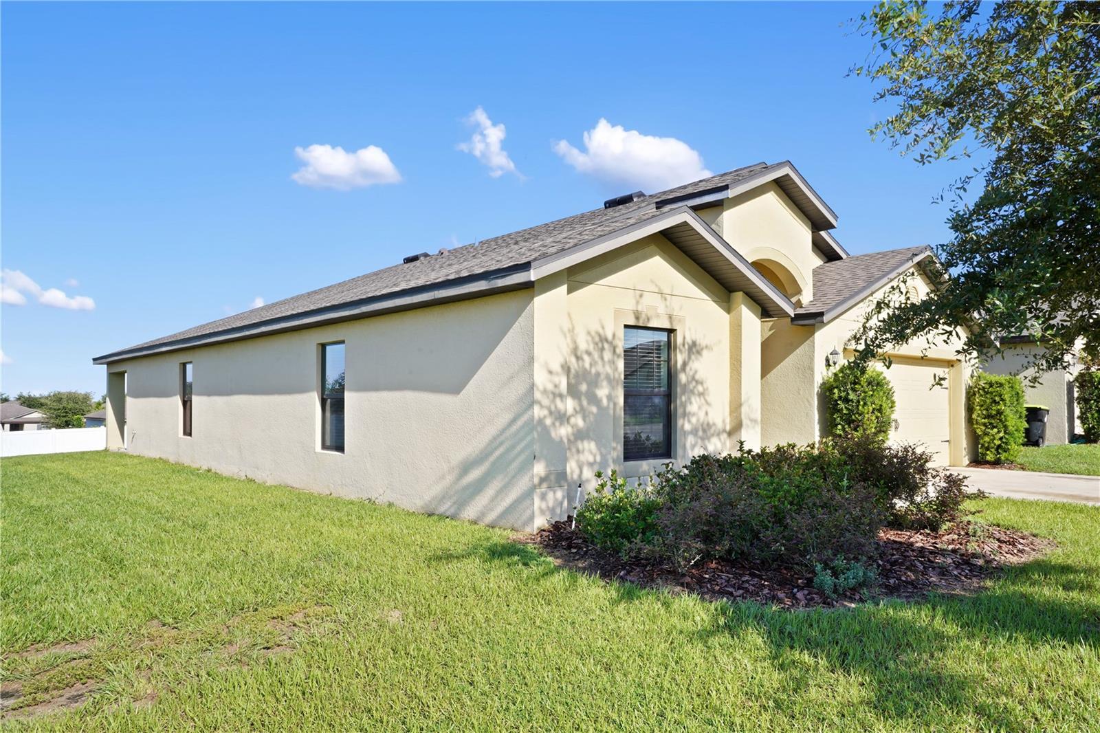 1175 MOYLE WAY