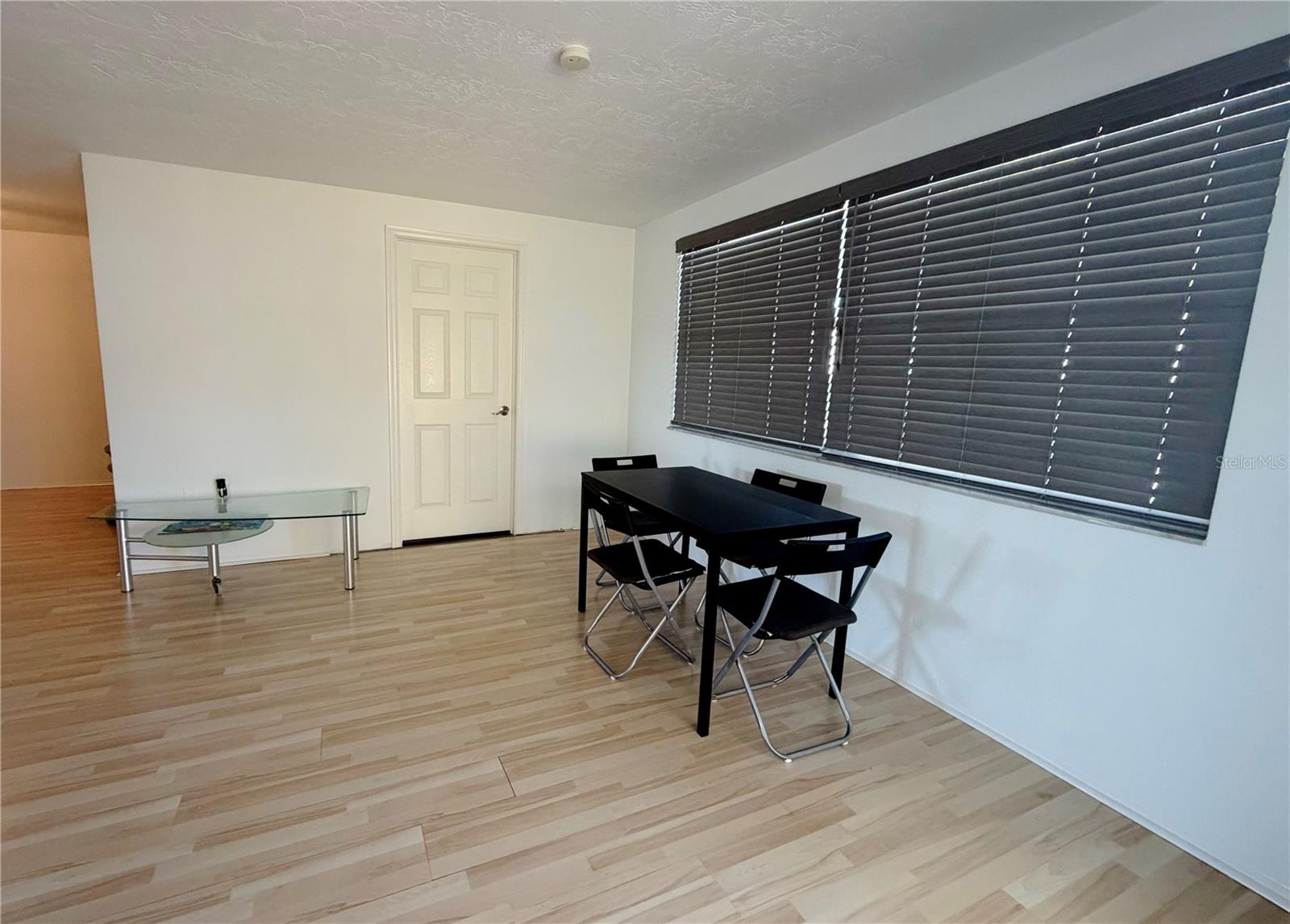 LAKES THE - Residential