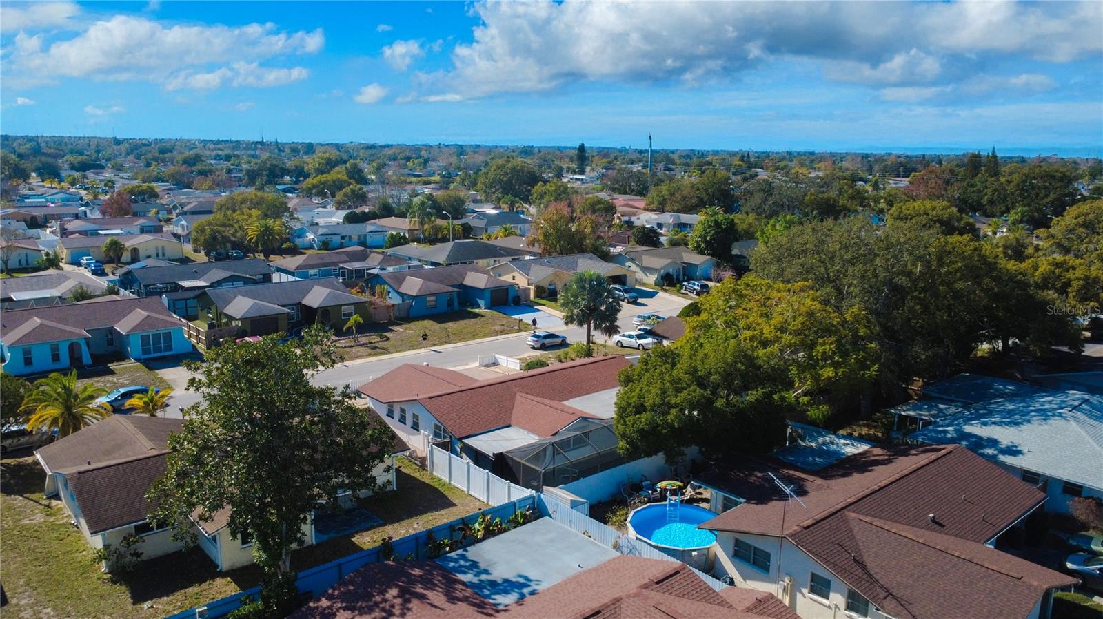 LAKES THE - Residential