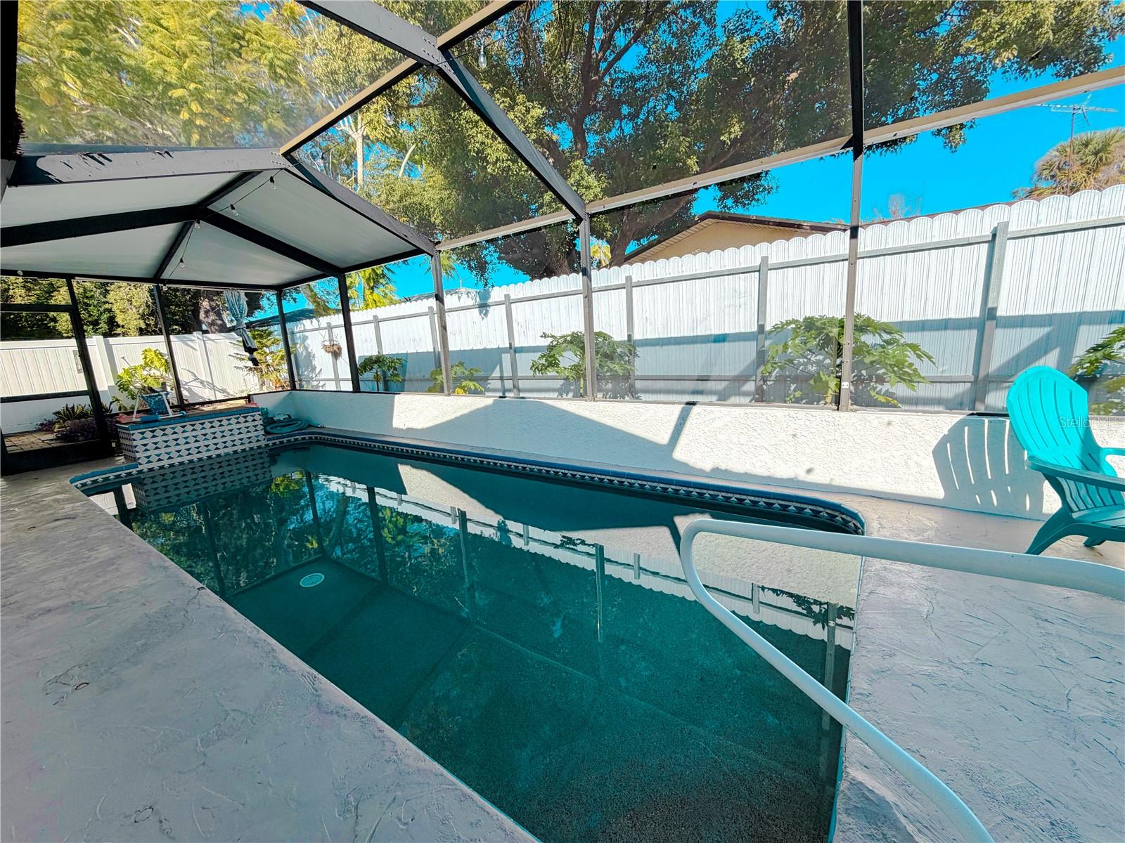 LAKES THE - Residential