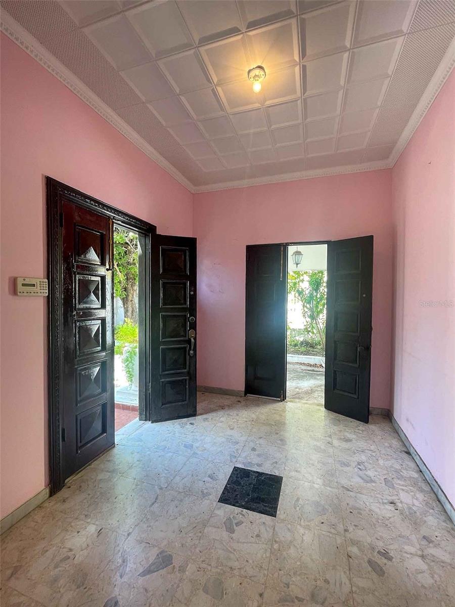 MIRAMAR - Residential