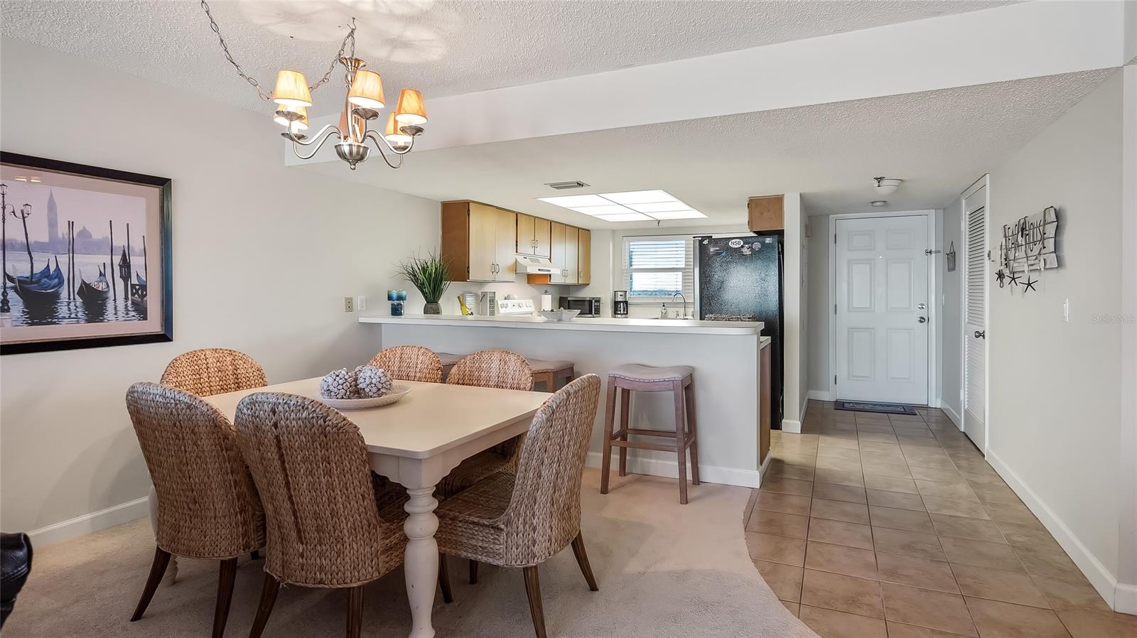 Sandpiper Towers Condo - Residential