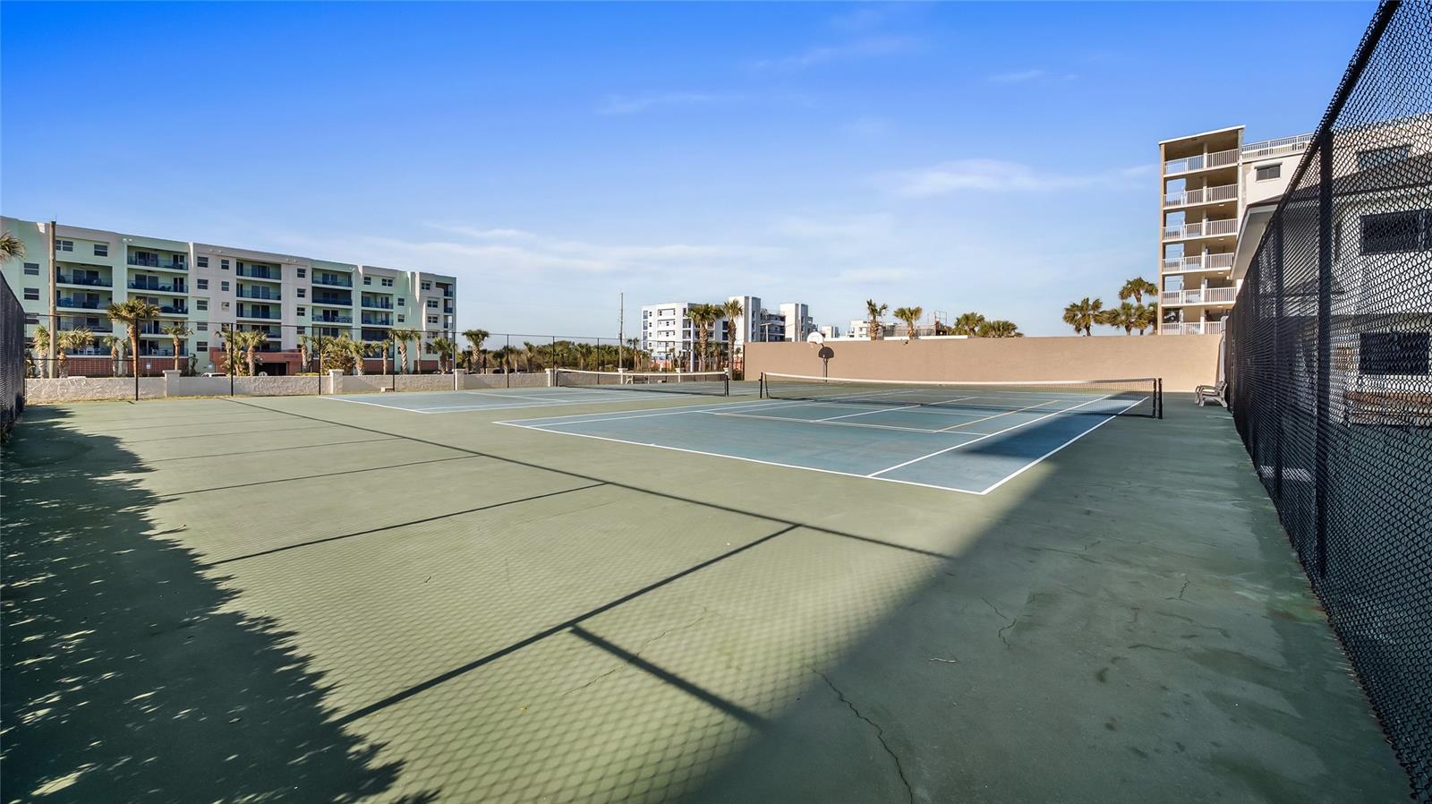 Sandpiper Towers Condo - Residential