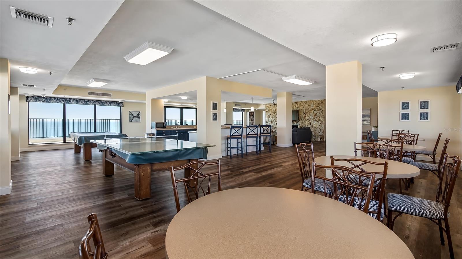 Sandpiper Towers Condo - Residential