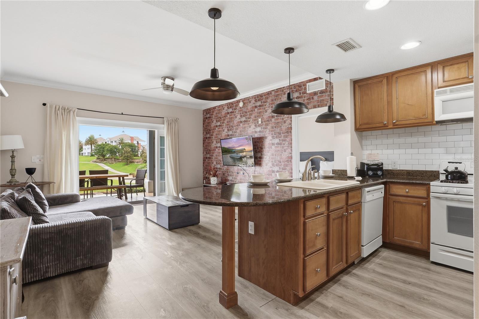 7673 Heritage Crossing Way 102, Reunion