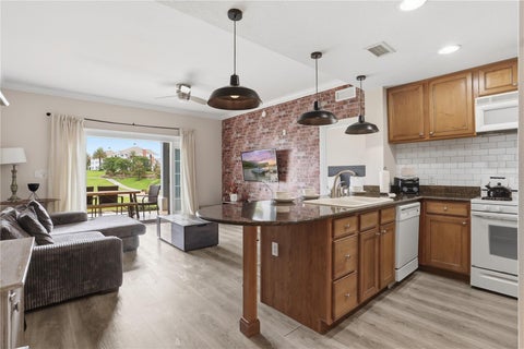 7673 Heritage Crossing Way 102, Reunion, FL 34747