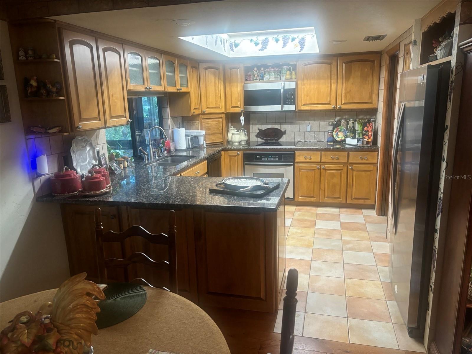 3599 E WESTCOVE COURT