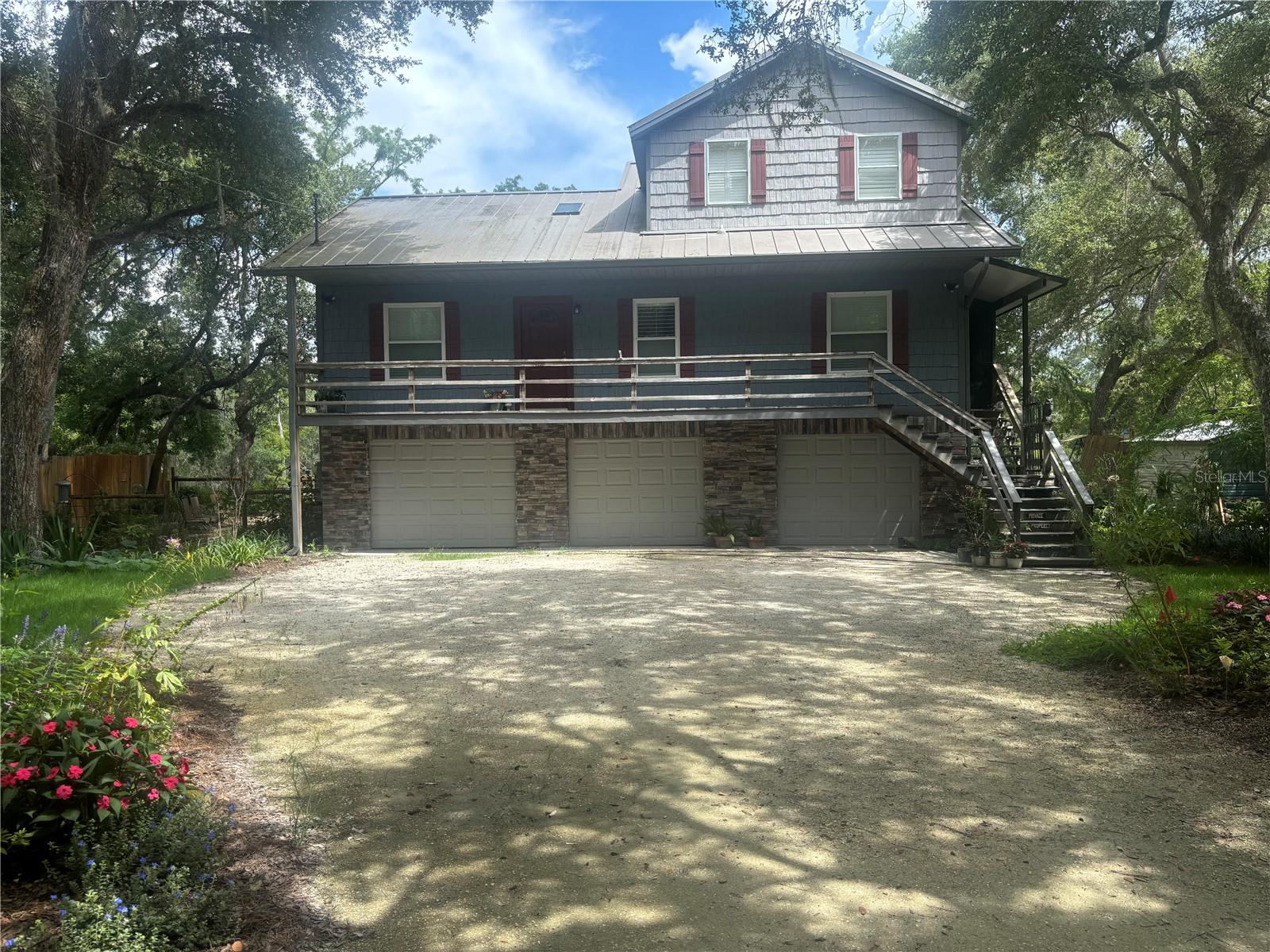 Looking for a home on the Withlacoochee River? This may be a great opportunity for you. Located just 2 miles from Stumpknockers Restaurant, this property is situated in a scenic area on the Withlacoochee River. Whether you like to fish or just enjoy the view of the river, this could be your new home.