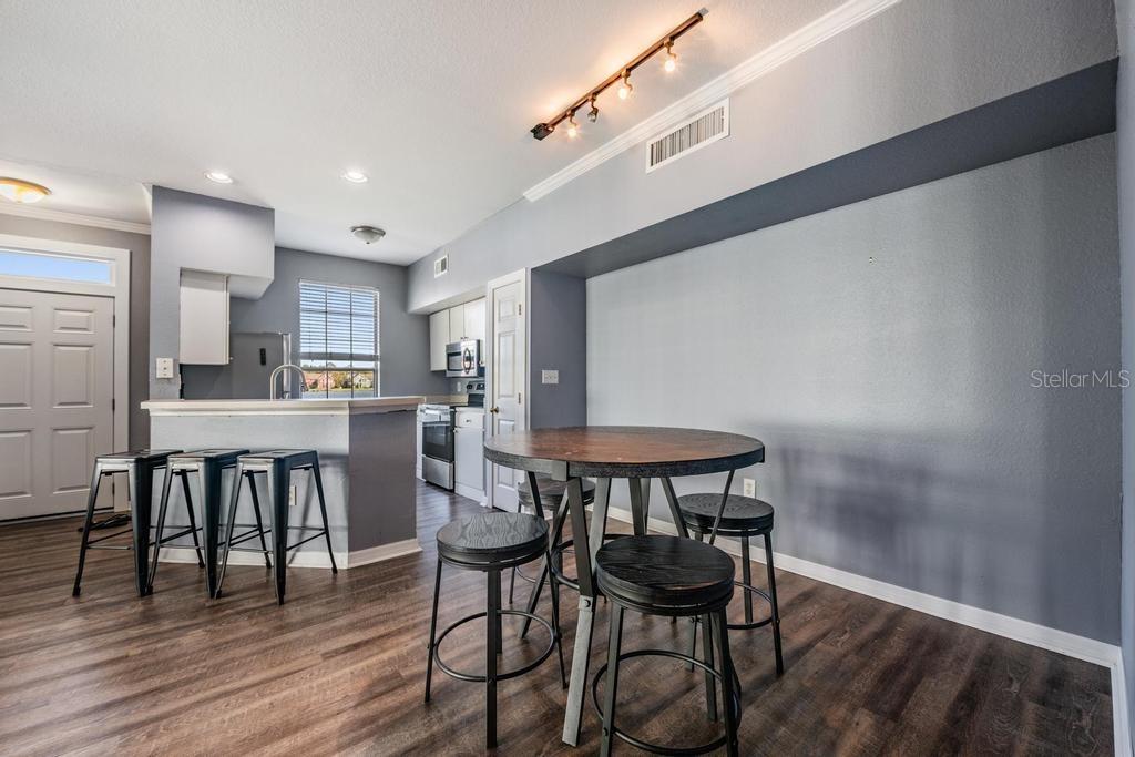 LAKE CHASE CONDO - Residential