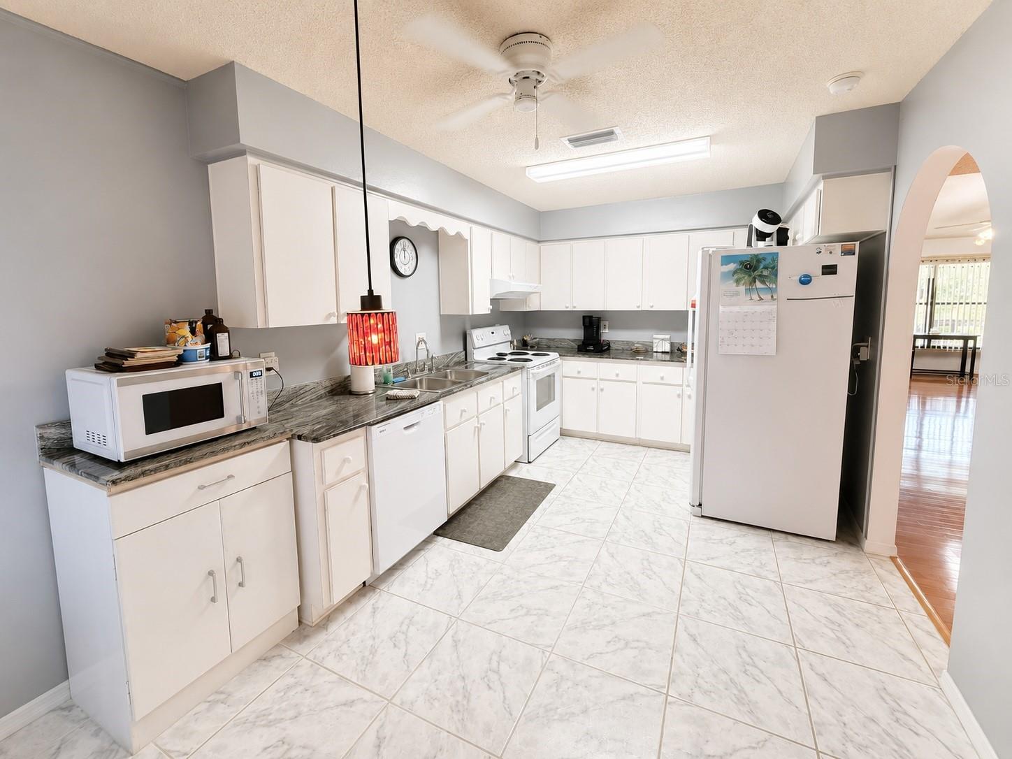 4276 SW 140TH STREET ROAD