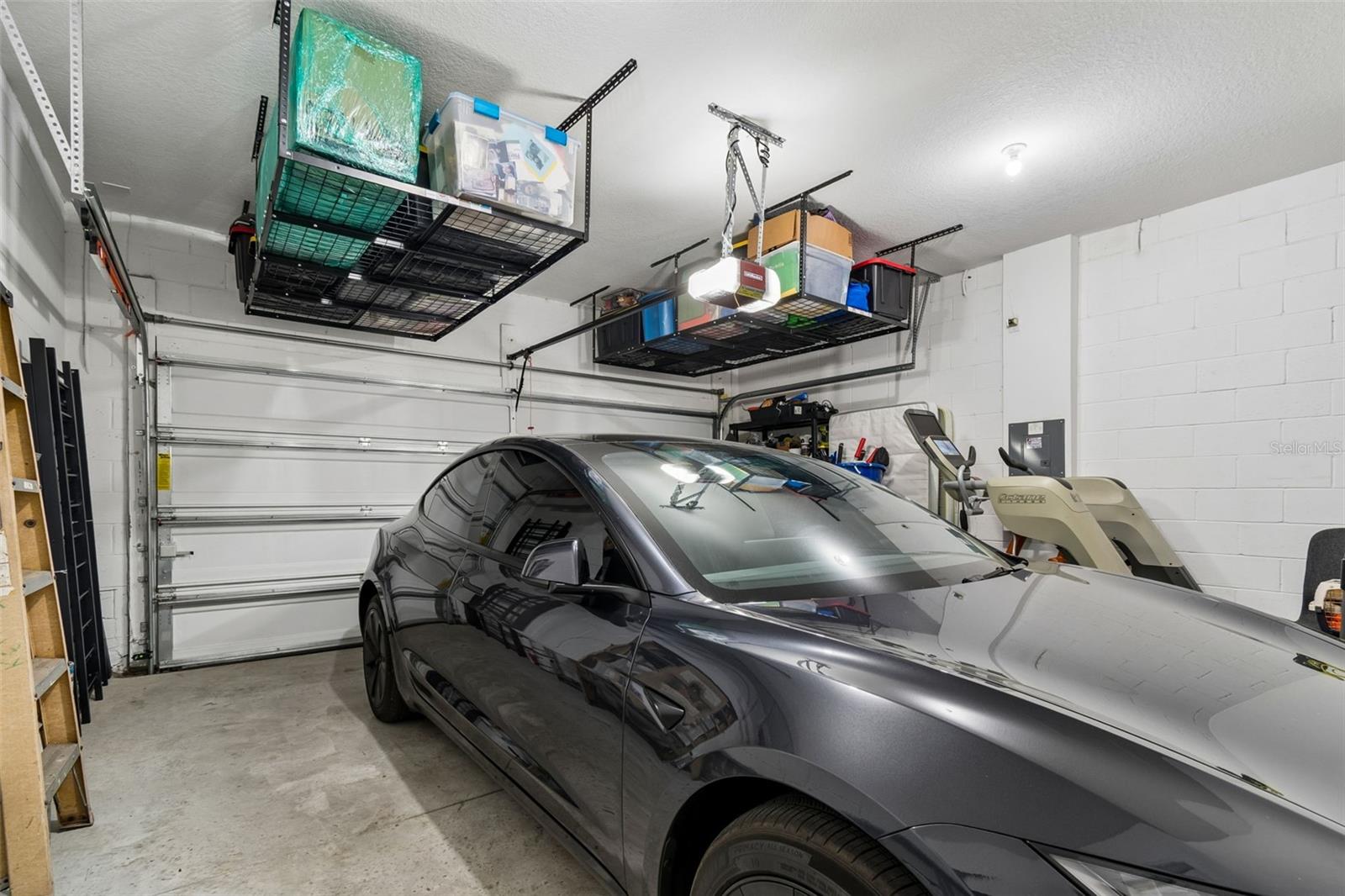 IMPERIAL OAKS PH 1 - Residential