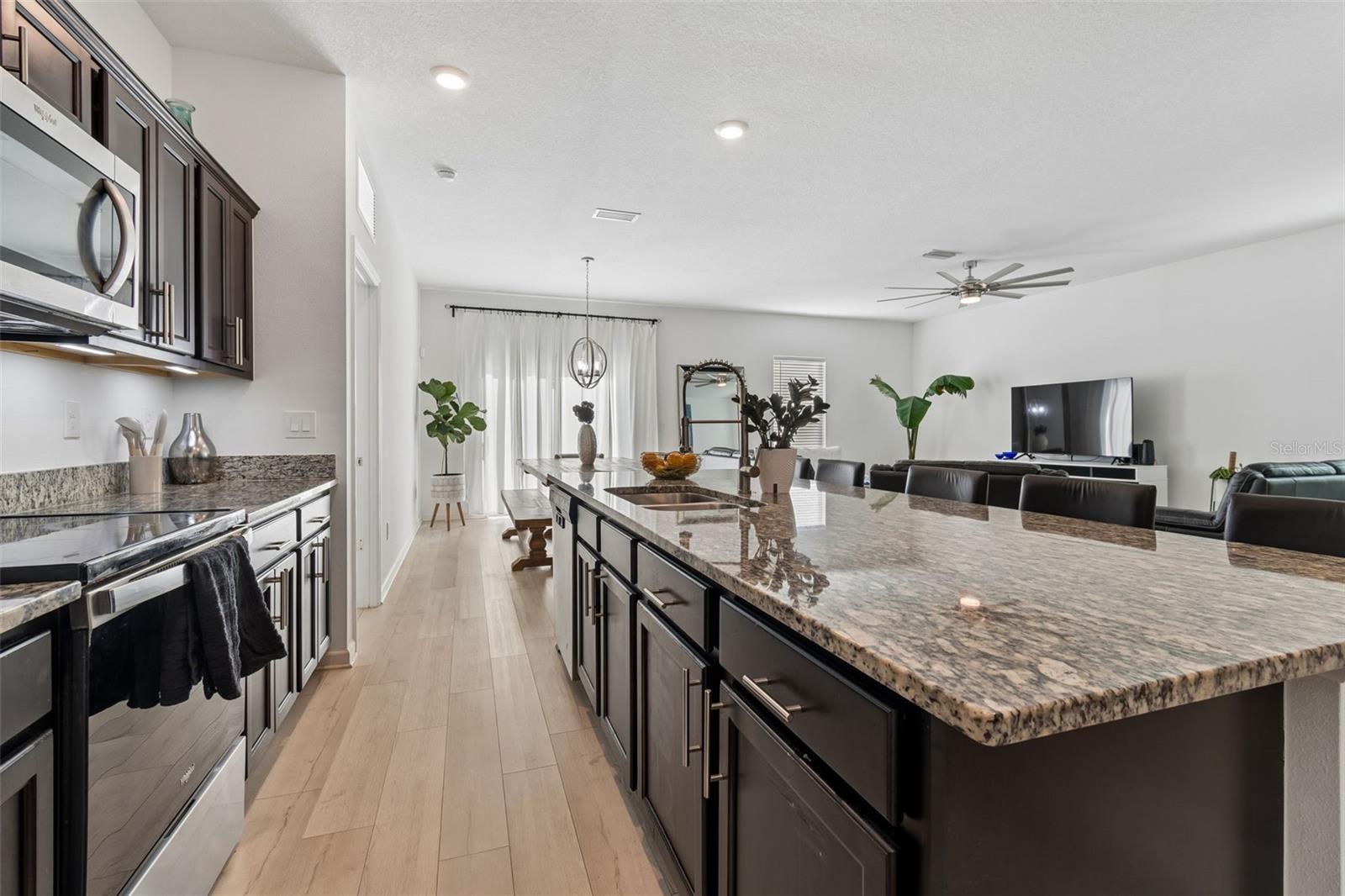 IMPERIAL OAKS PH 1 - Residential