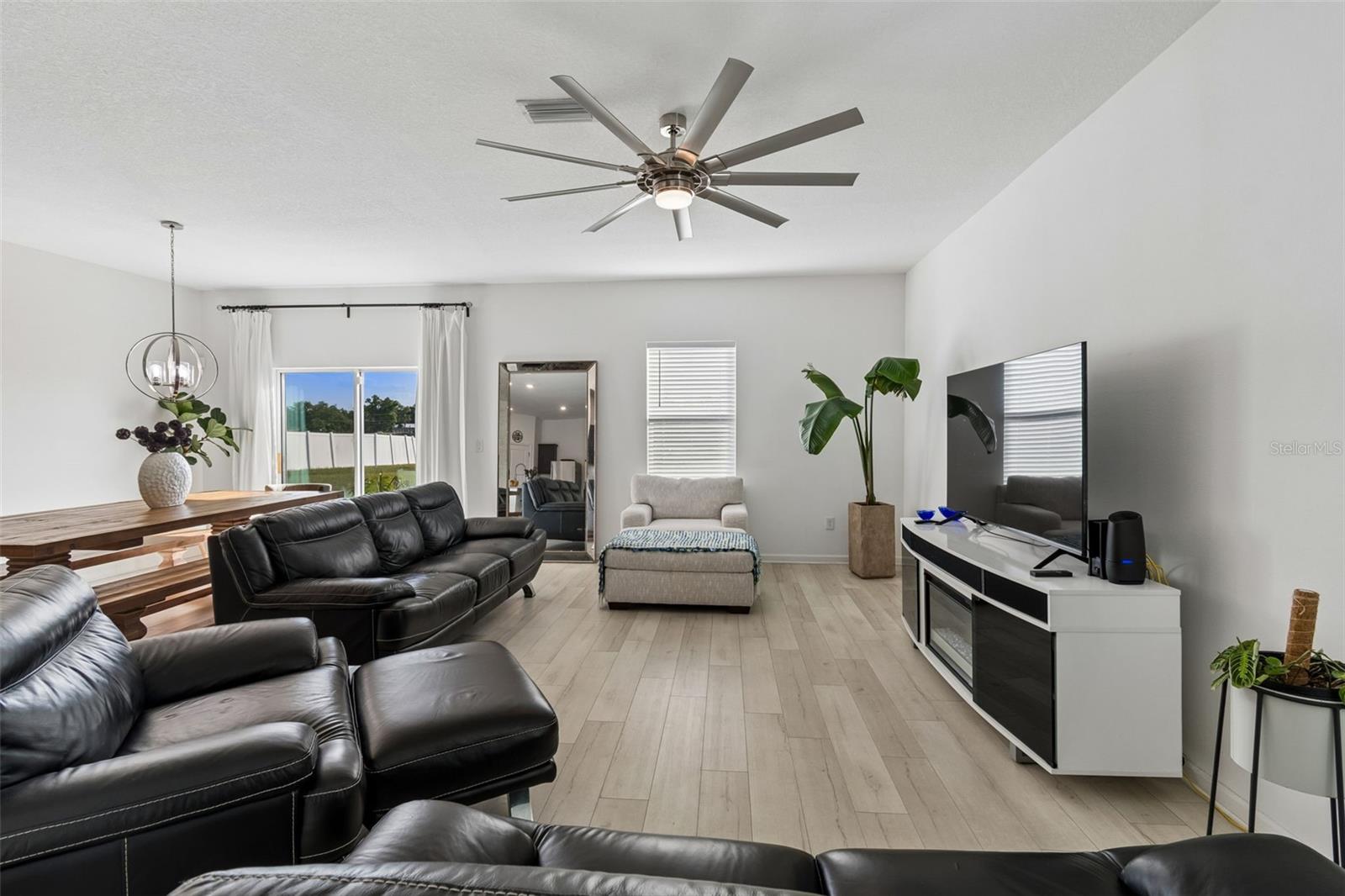 IMPERIAL OAKS PH 1 - Residential