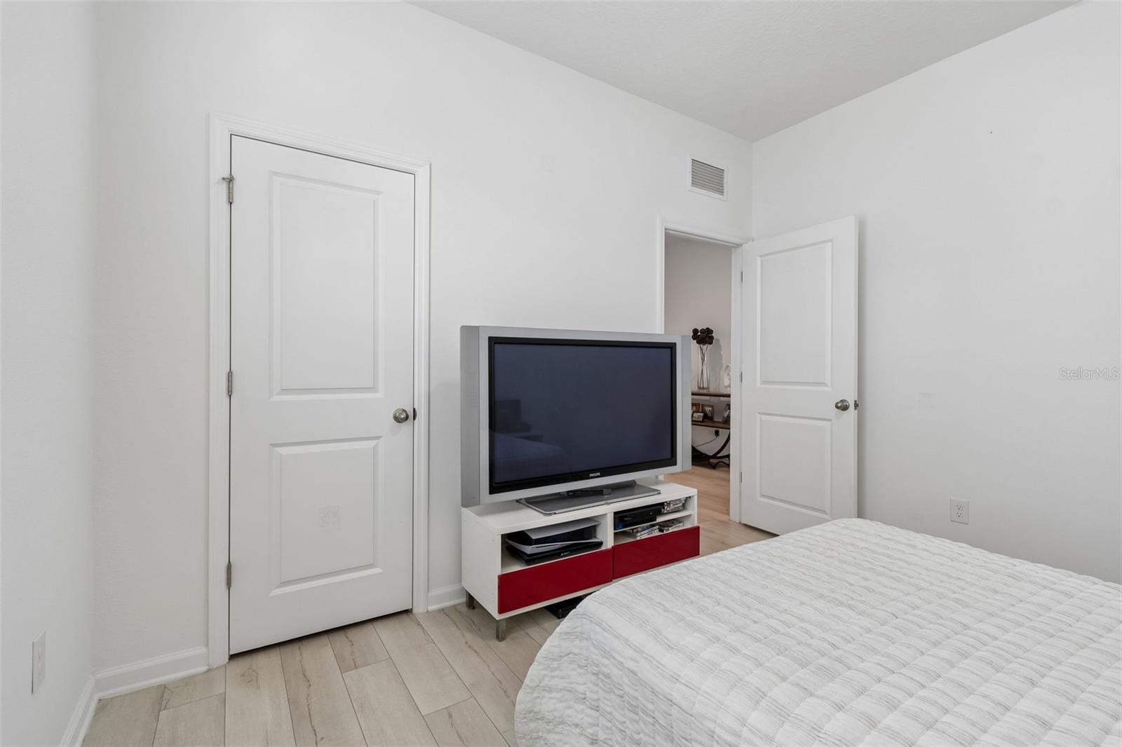 IMPERIAL OAKS PH 1 - Residential