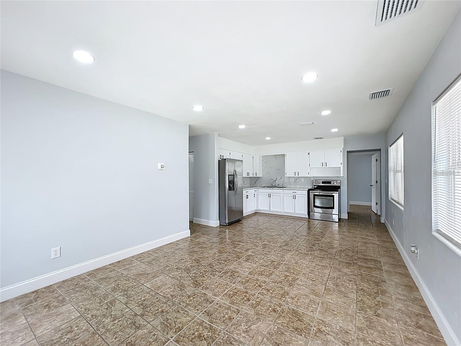 1412 LONG STREET