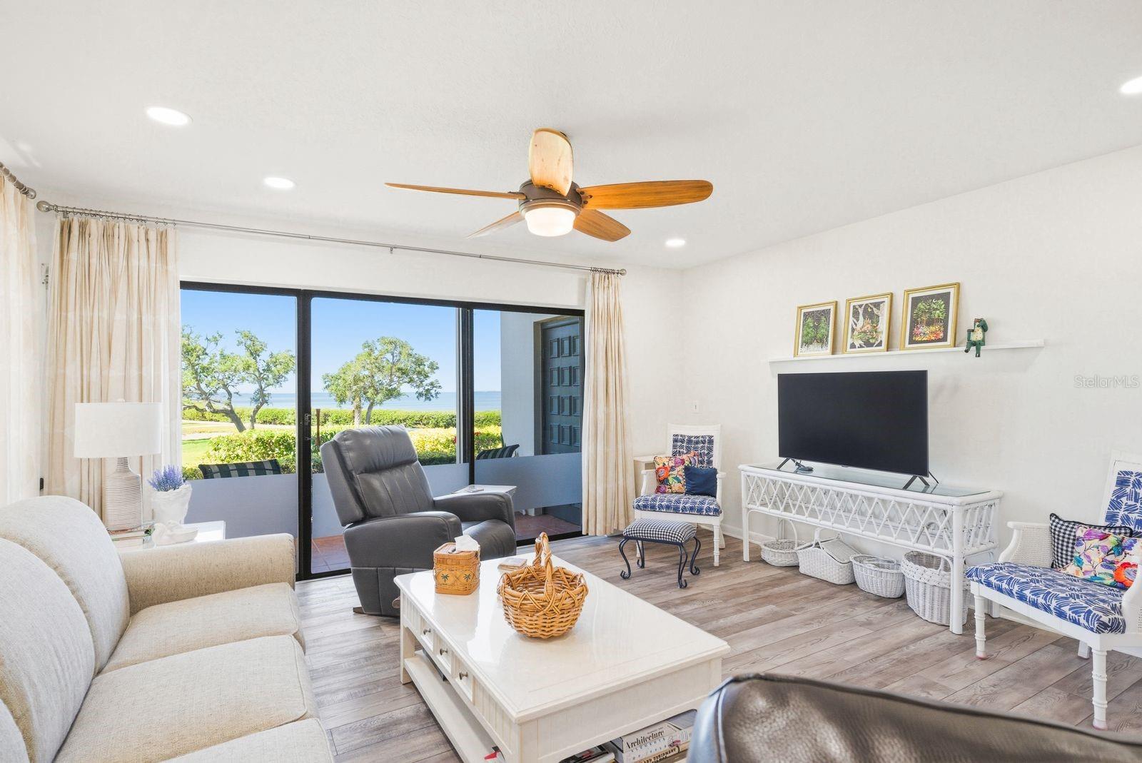 MARINER VILLAGE NORTHWEST CONDO - Residential