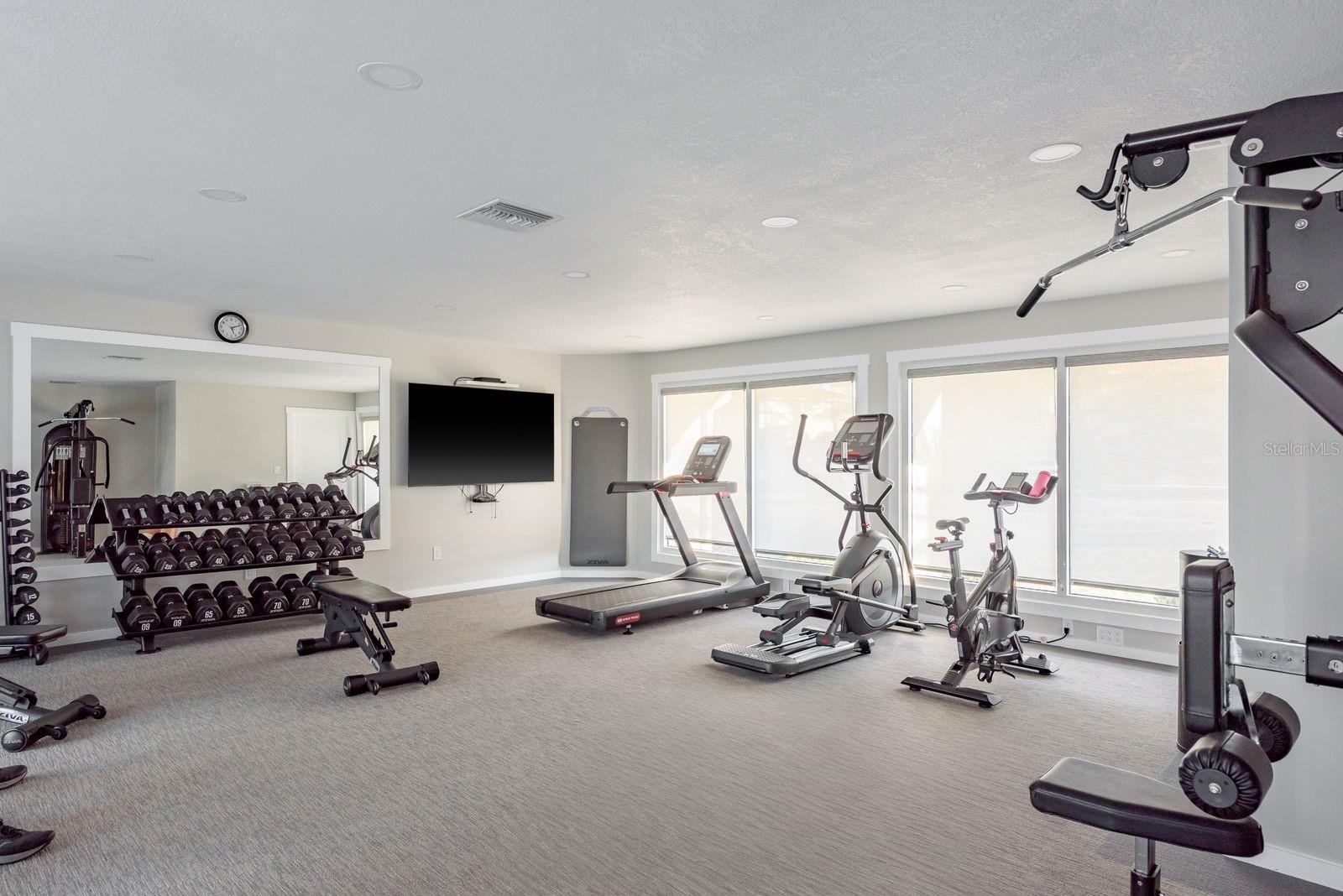 MARINER VILLAGE NORTHWEST CONDO - Residential