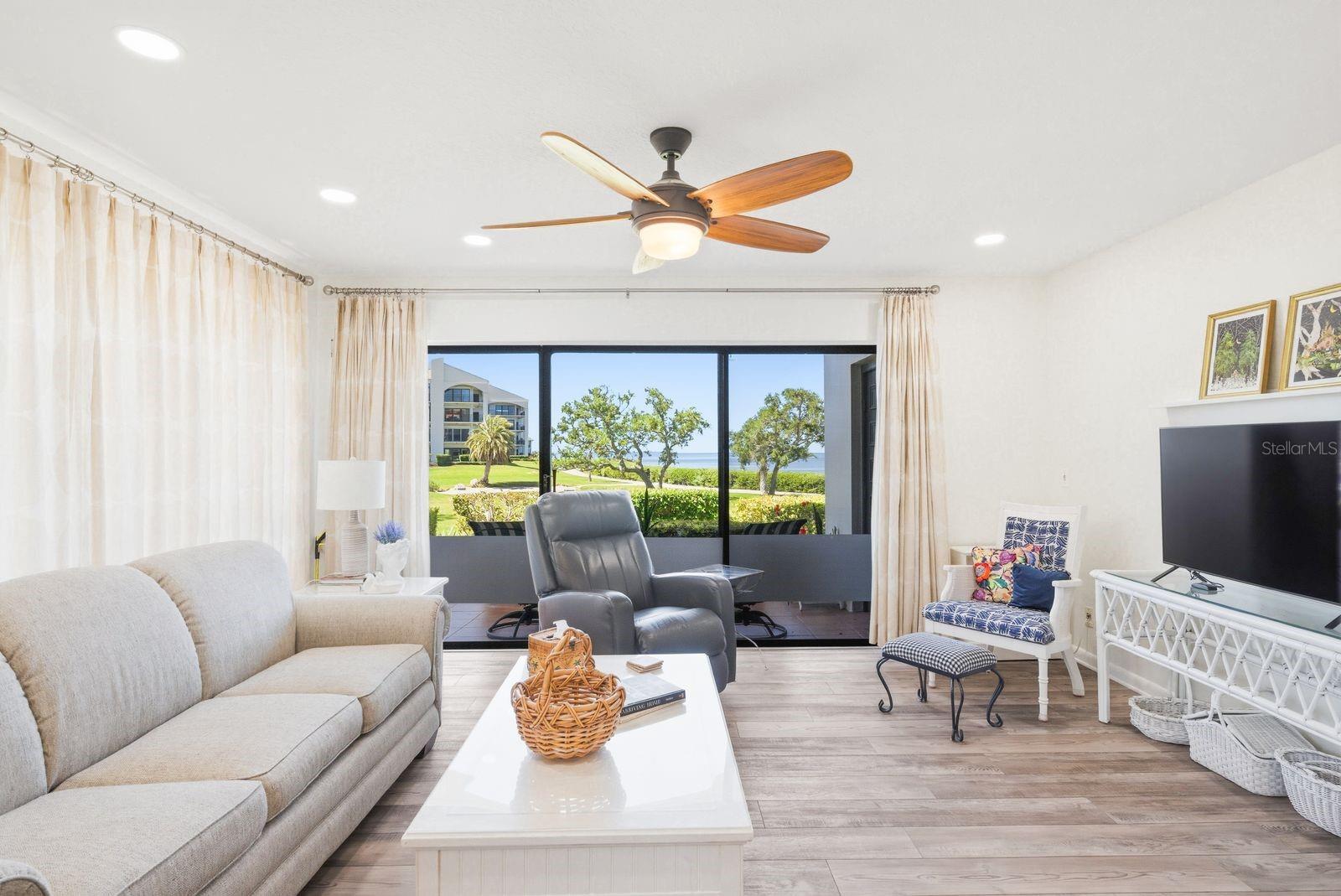 MARINER VILLAGE NORTHWEST CONDO - Residential