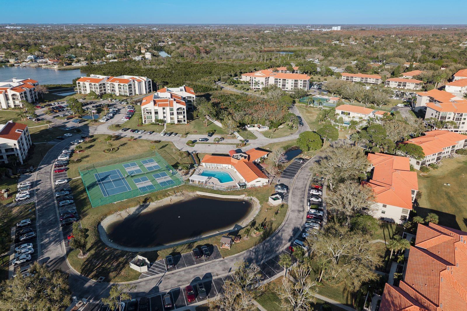 MARINER VILLAGE NORTHWEST CONDO - Residential