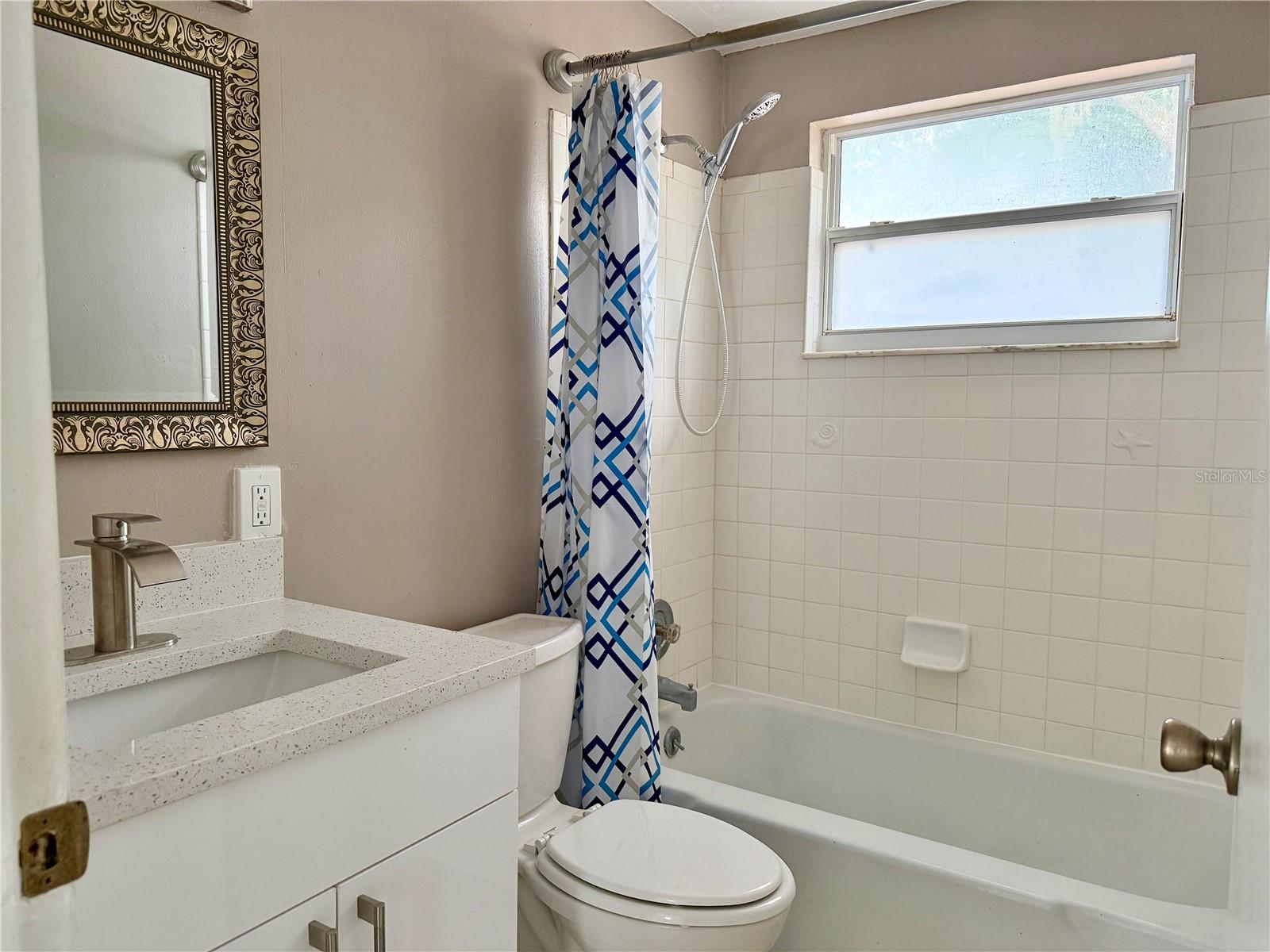 LAKEWOOD VILLAS - Residential