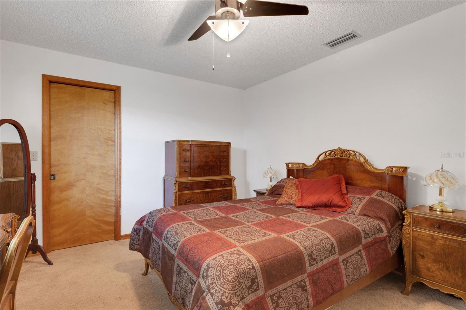 CEDAR CREEK - Residential