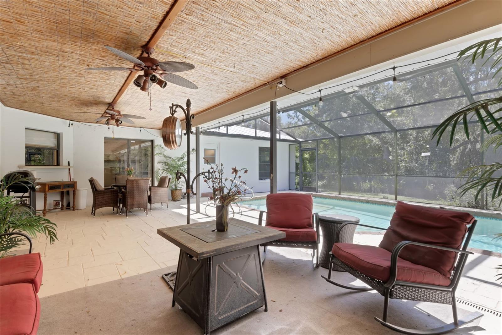 CEDAR CREEK - Residential