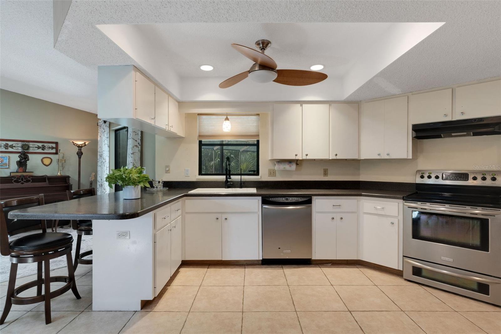 CEDAR CREEK - Residential