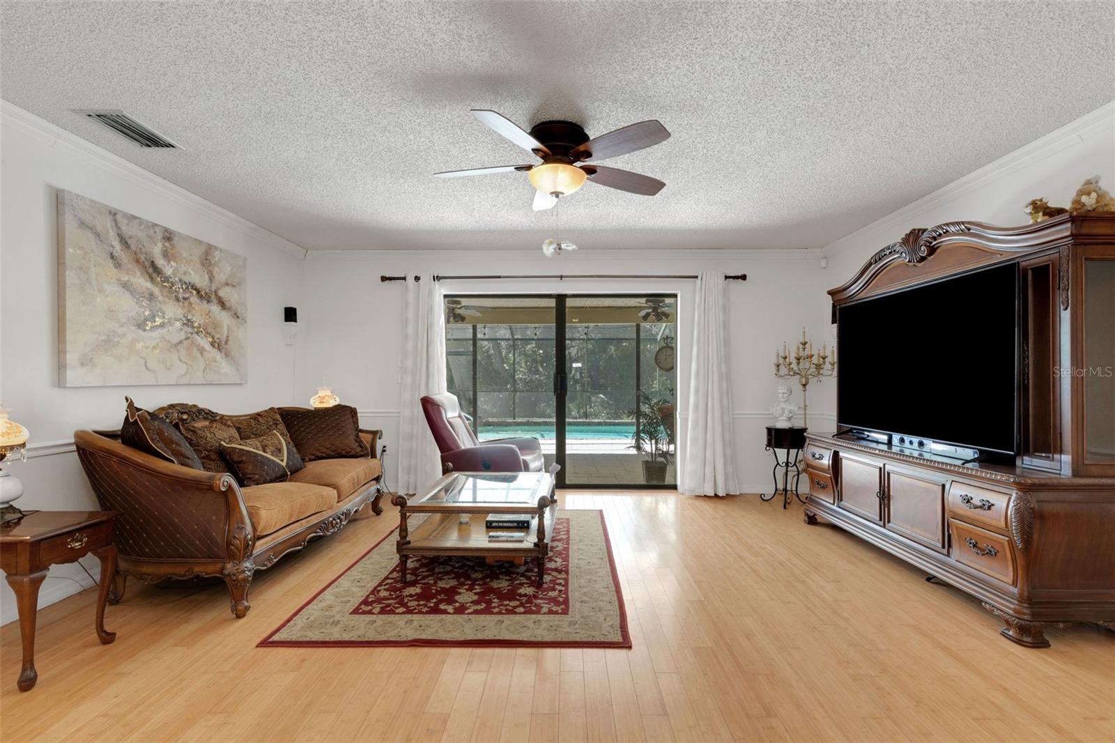 CEDAR CREEK - Residential