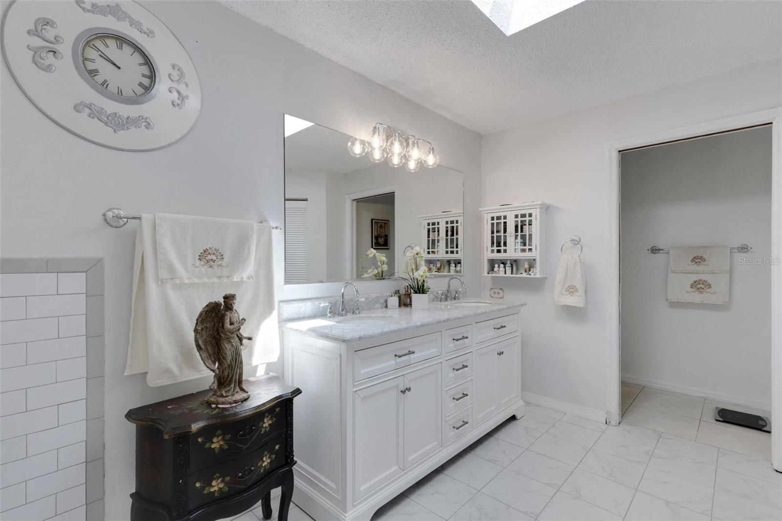 CEDAR CREEK - Residential