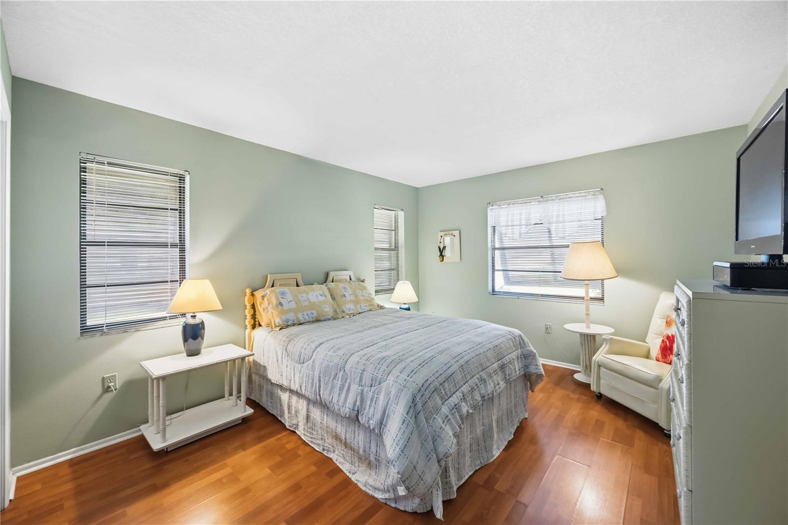 HOURGLASS LAKES PH 1 - Residential