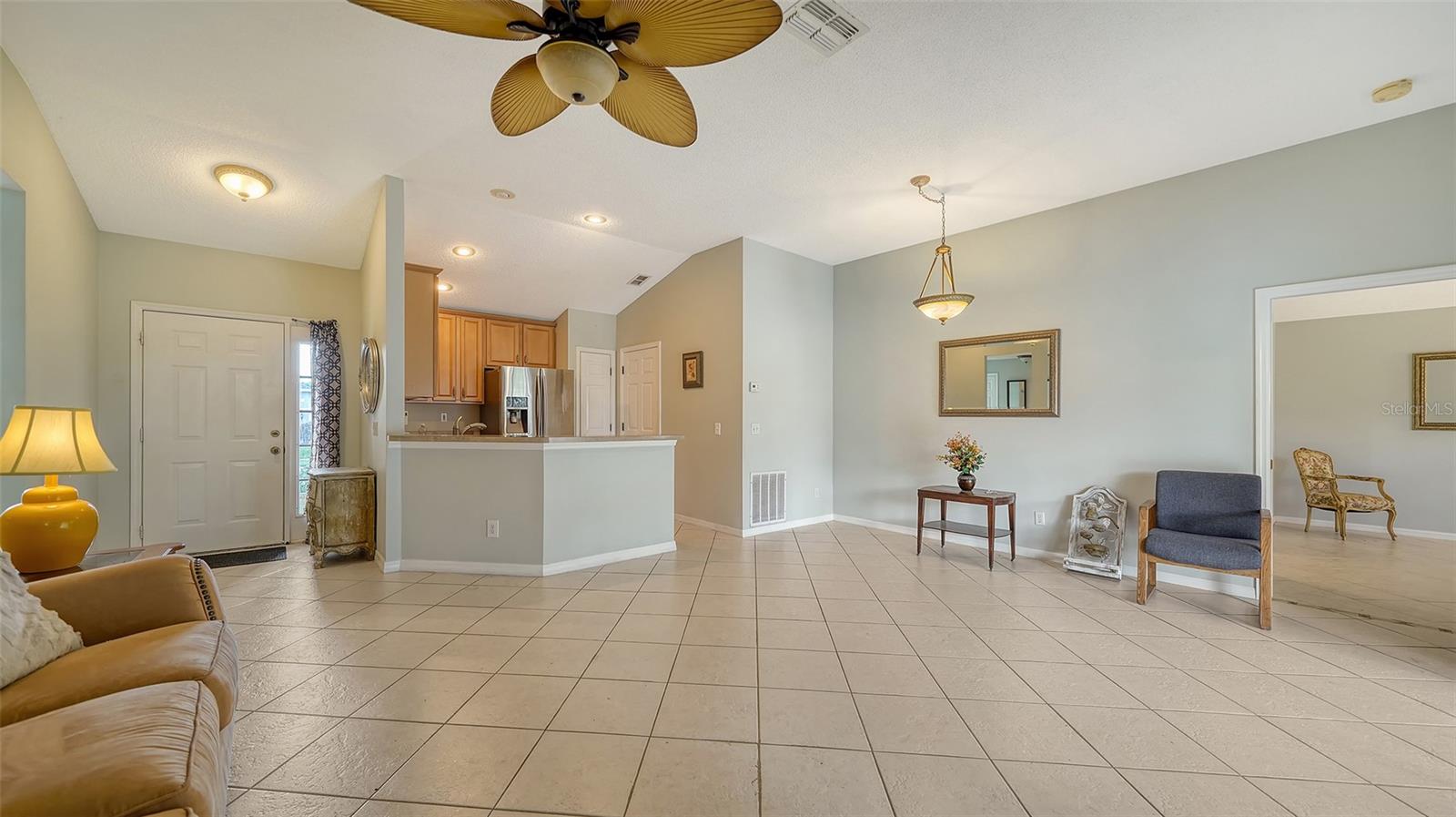 WELLINGTON CHASE - Residential