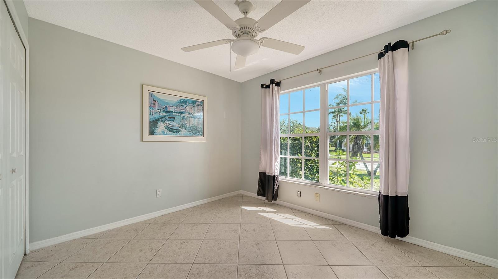 WELLINGTON CHASE - Residential