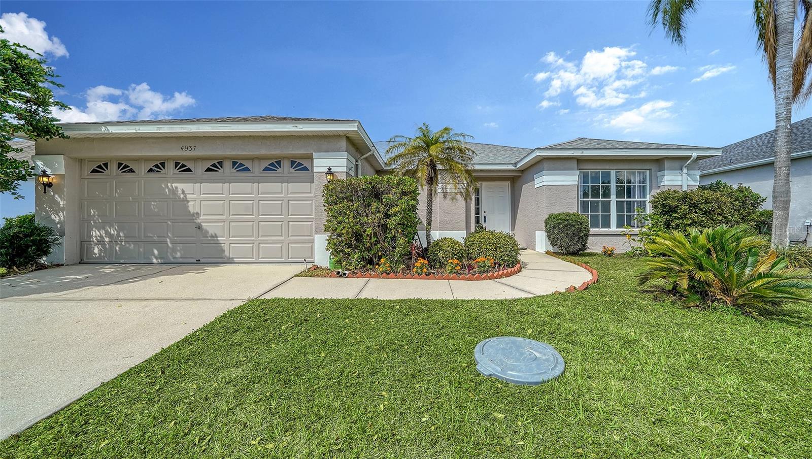 WELLINGTON CHASE - Residential