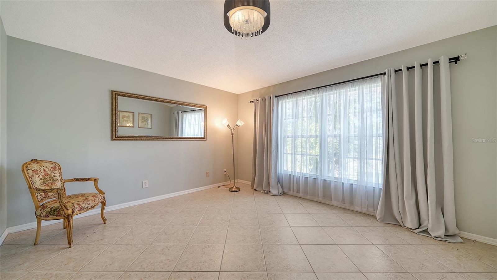 WELLINGTON CHASE - Residential