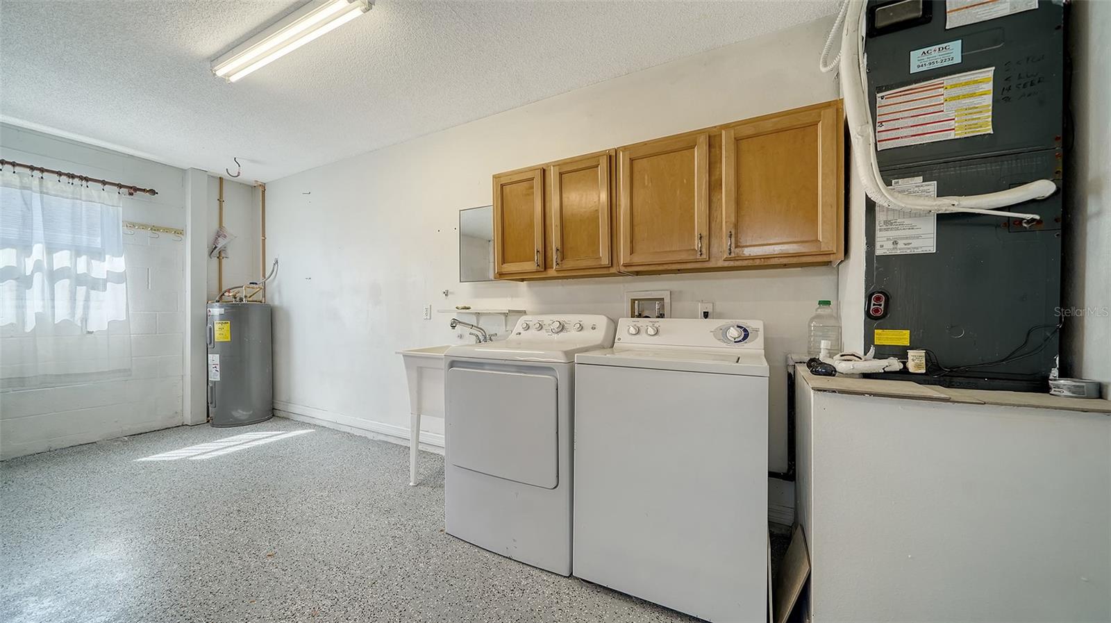 WELLINGTON CHASE - Residential