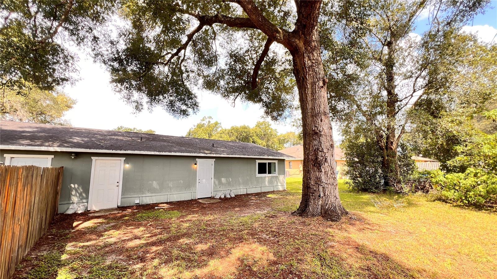 HOLIDAY HILLS WEST - Residential Lease