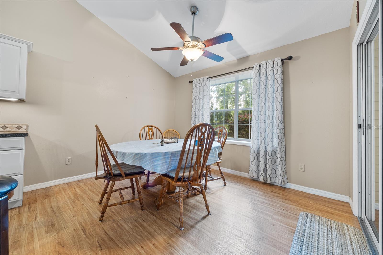 FOREST COUNTRY - Residential