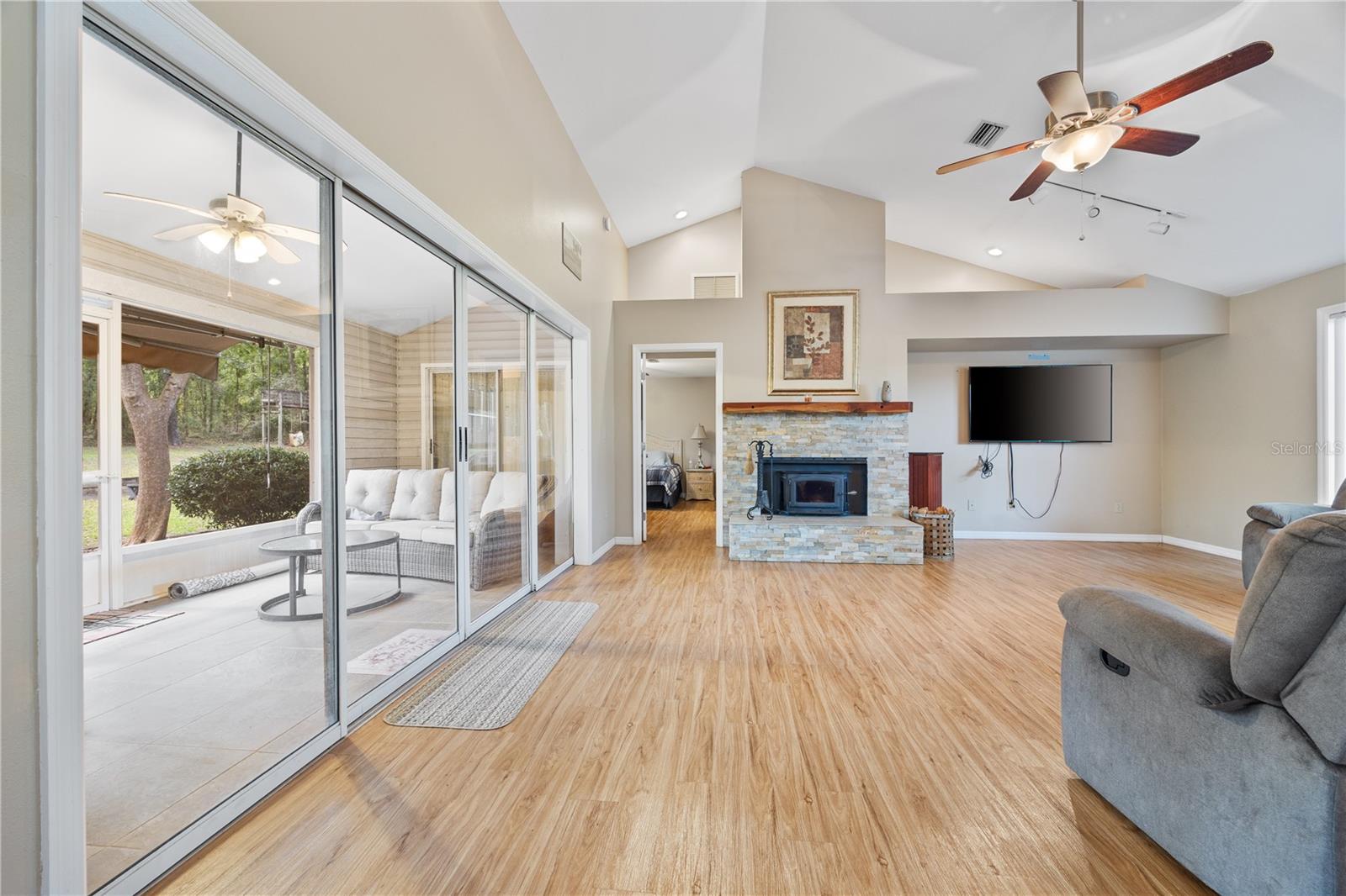 FOREST COUNTRY - Residential