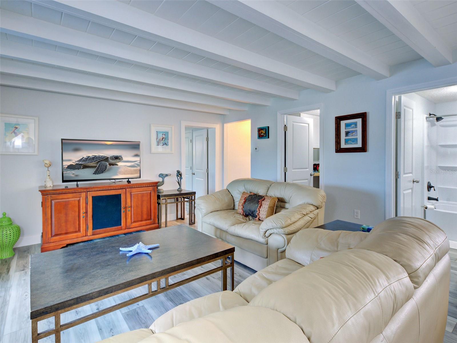 ENGLEWOOD GARDENS - Residential