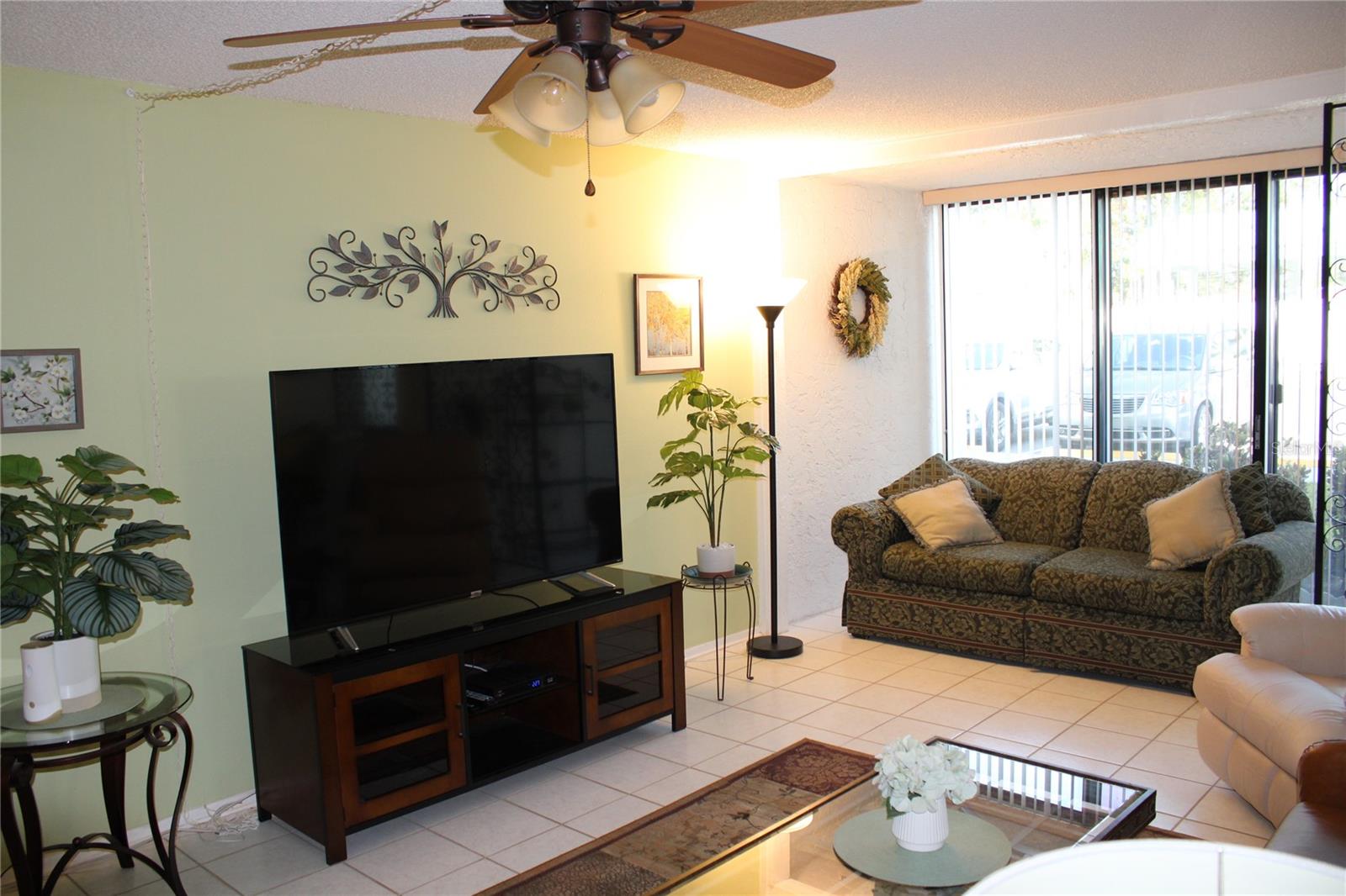 LAKEVIEW OF LARGO - Residential Lease