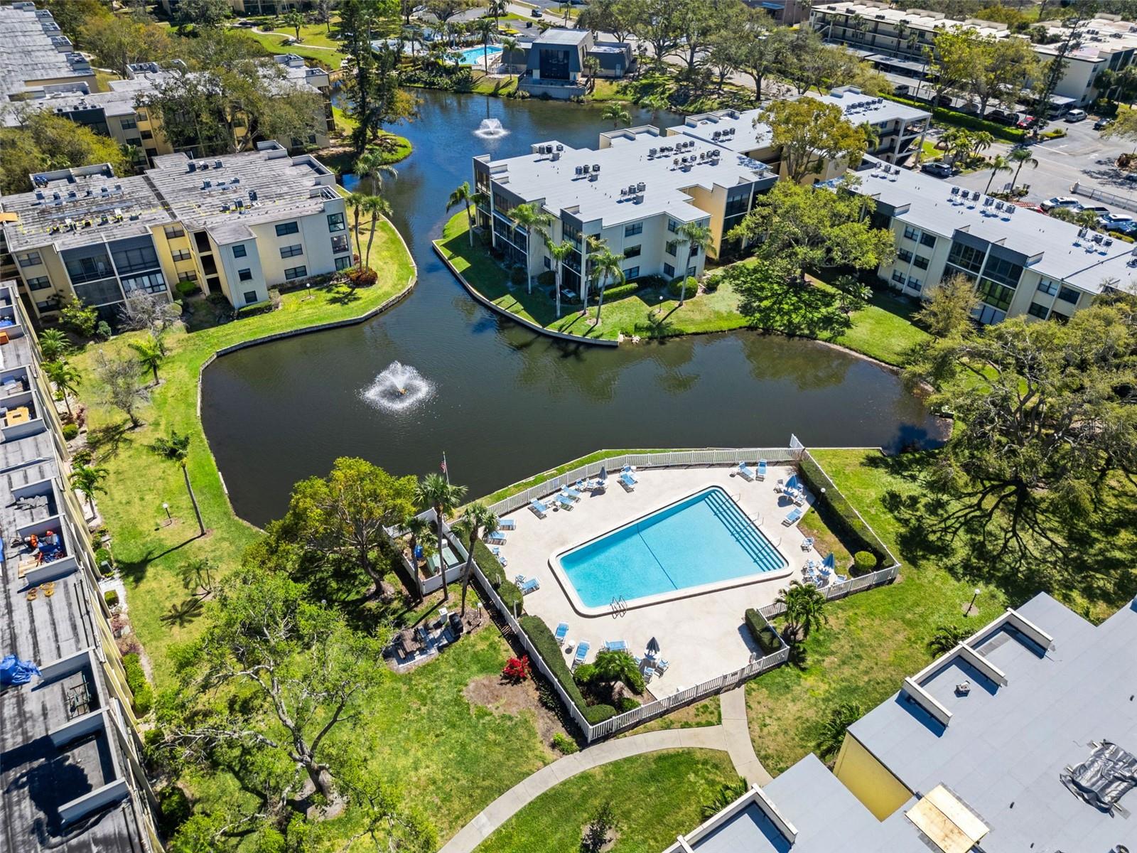 LAKEVIEW OF LARGO - Residential Lease
