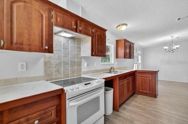 WOODS & LAKES - Residential