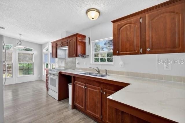 WOODS & LAKES - Residential