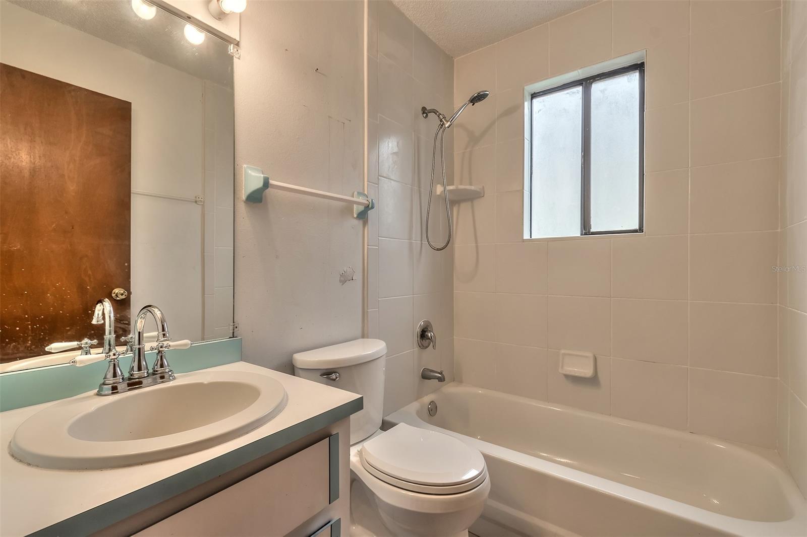 Florida Shores 01 - Residential