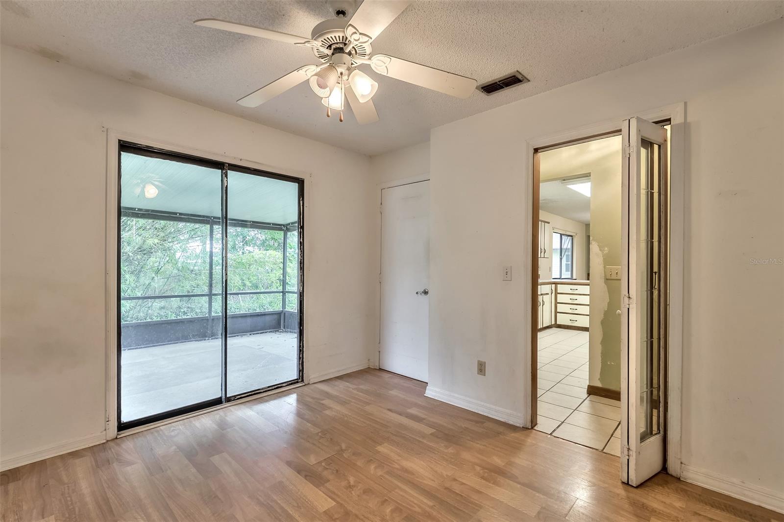 Florida Shores 01 - Residential