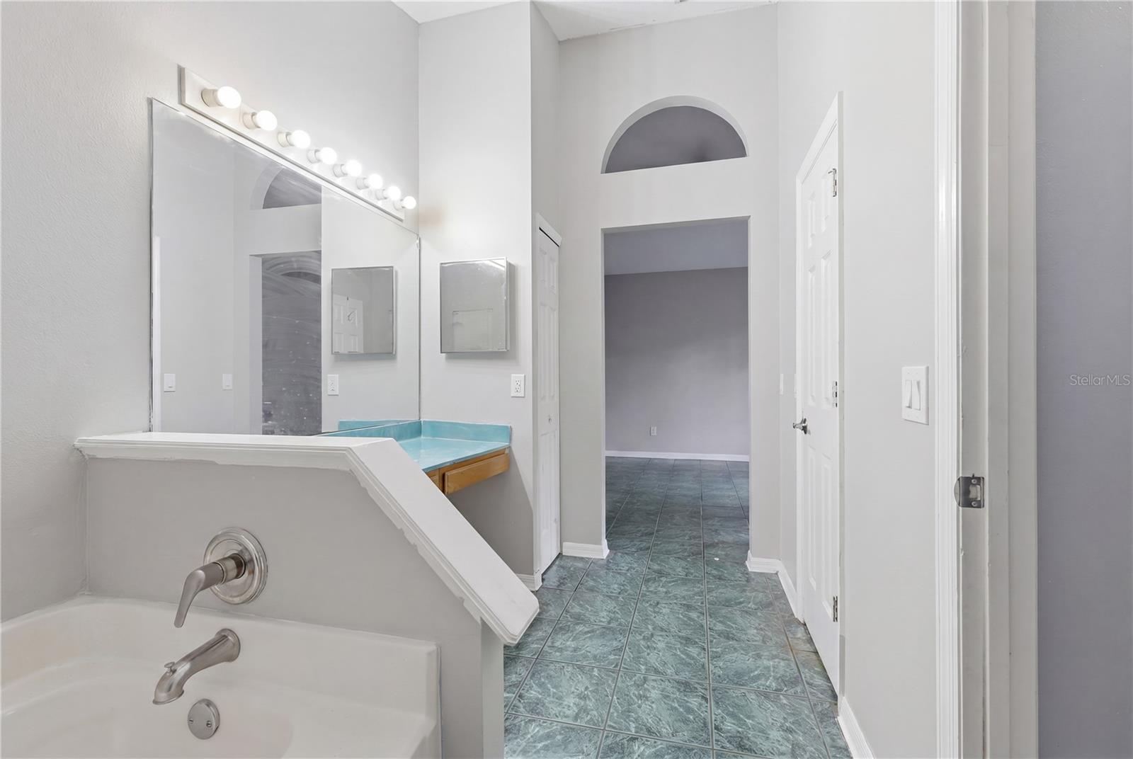 DELTONA LAKES UNIT 20 - Residential