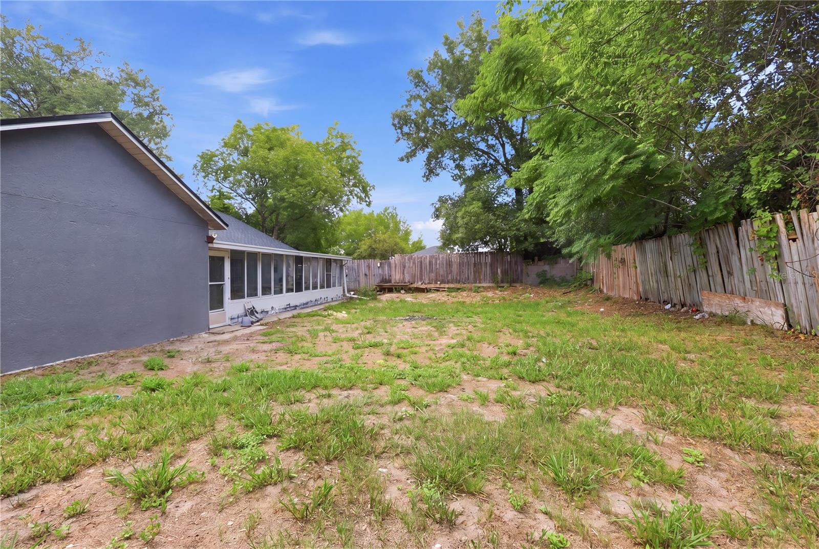 DELTONA LAKES UNIT 20 - Residential