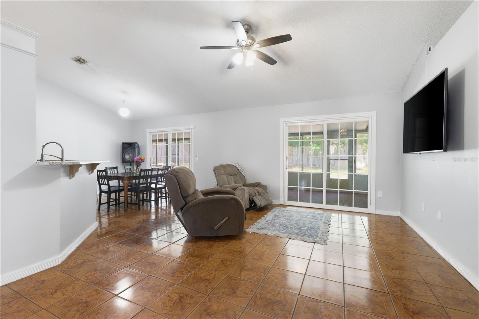 DELTONA LAKES UNIT 20 - Residential