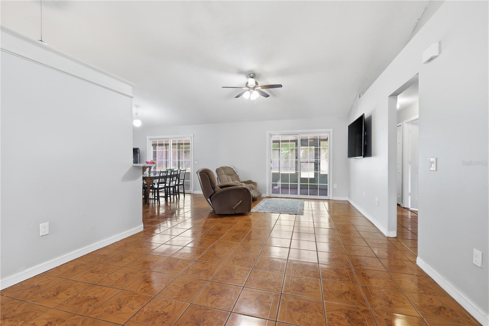 DELTONA LAKES UNIT 20 - Residential
